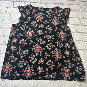 Forever 21 Cottagecore Black Floral Blouse. Romantic
